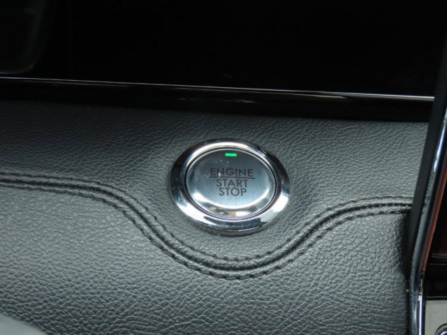 Certified 2024 Lincoln Navigator Premiere AWD/4WD image 29