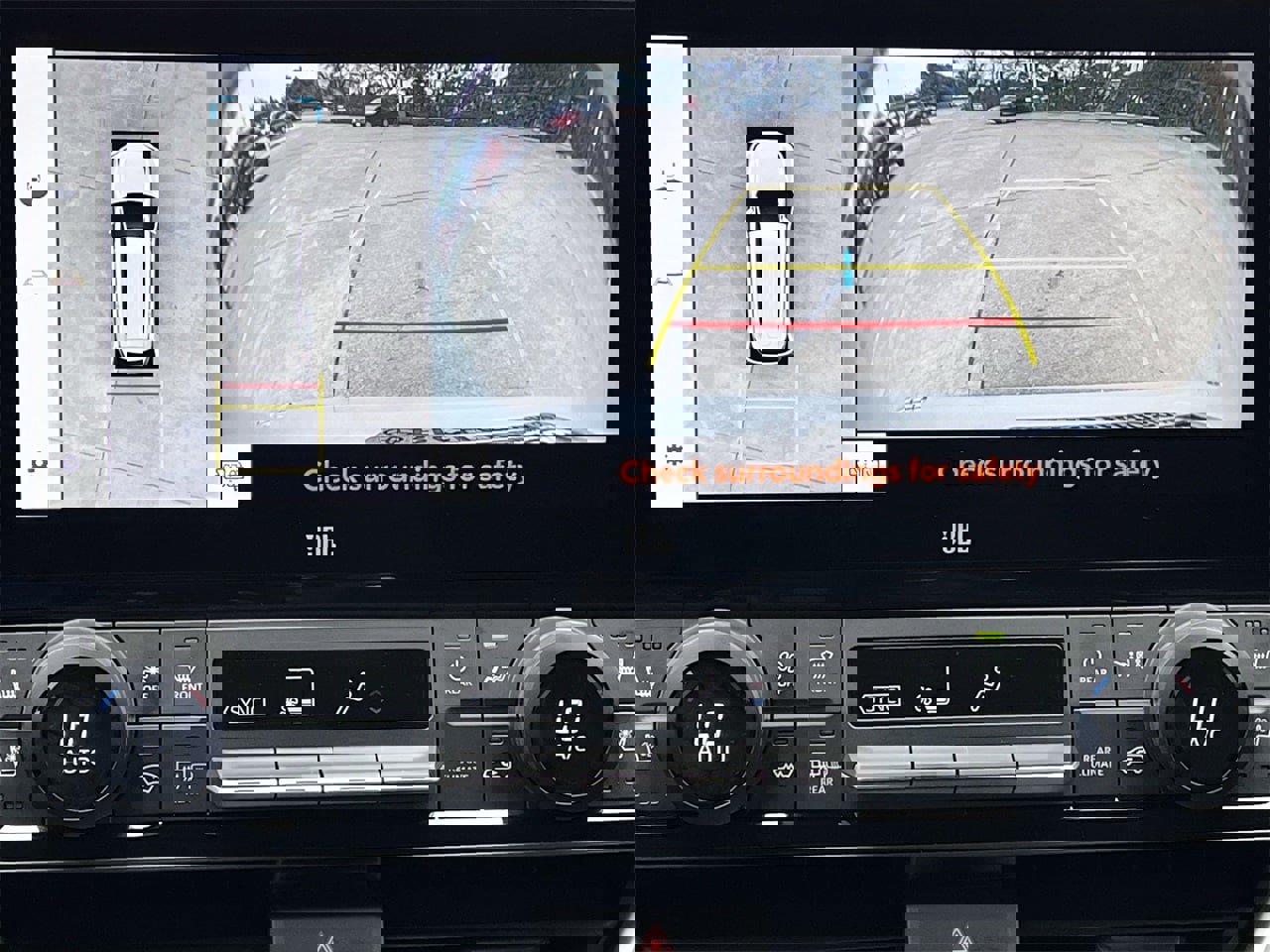 Used 2024 Toyota Grand Highlander AWD Hybrid image 16