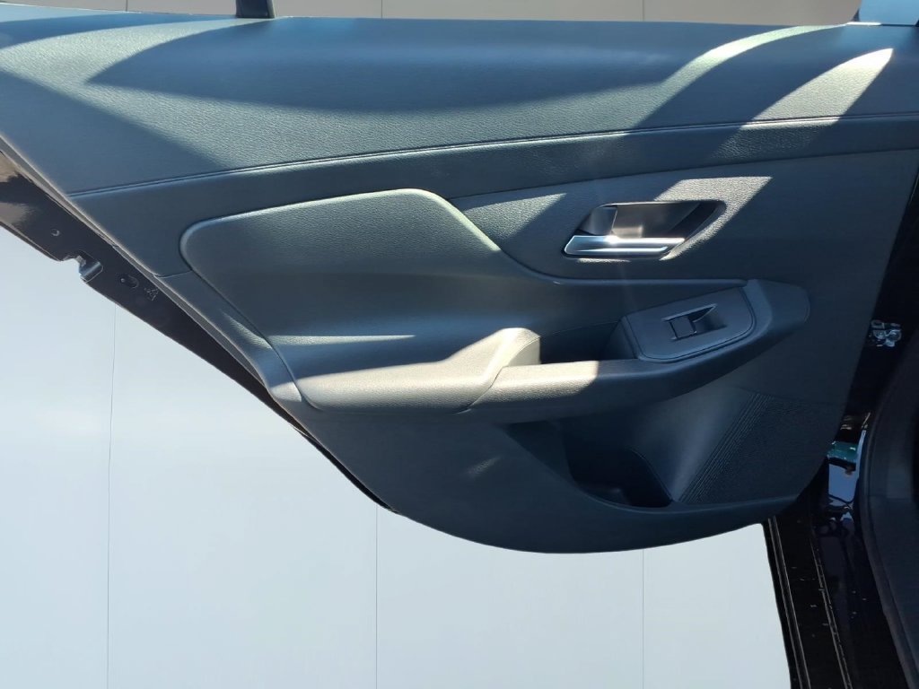 New 2027 Nissan Sentra SV w/ SV Convenience Package FWD image 10