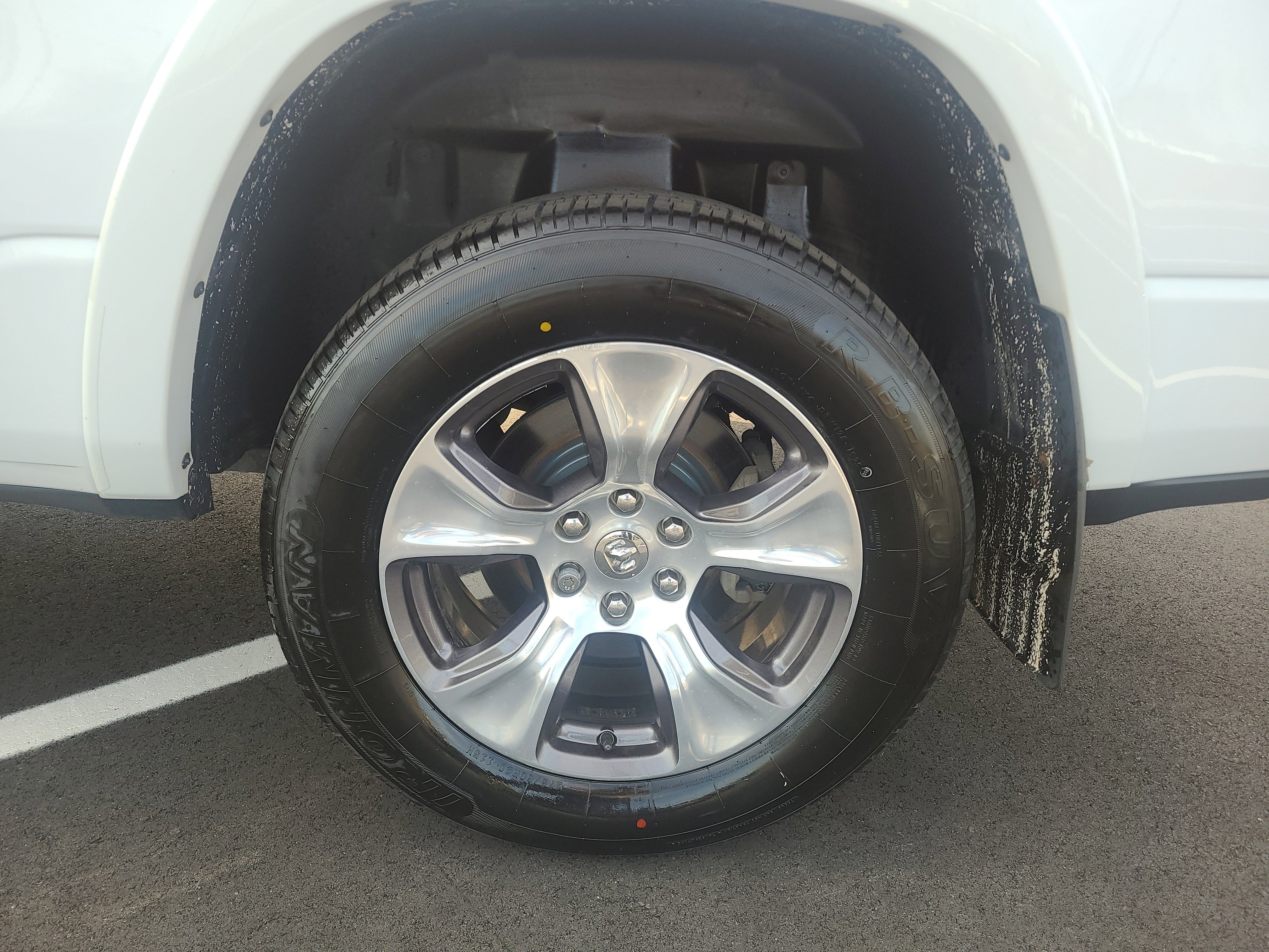 Used 2021 RAM 1500 Laramie AWD/4WD image 11