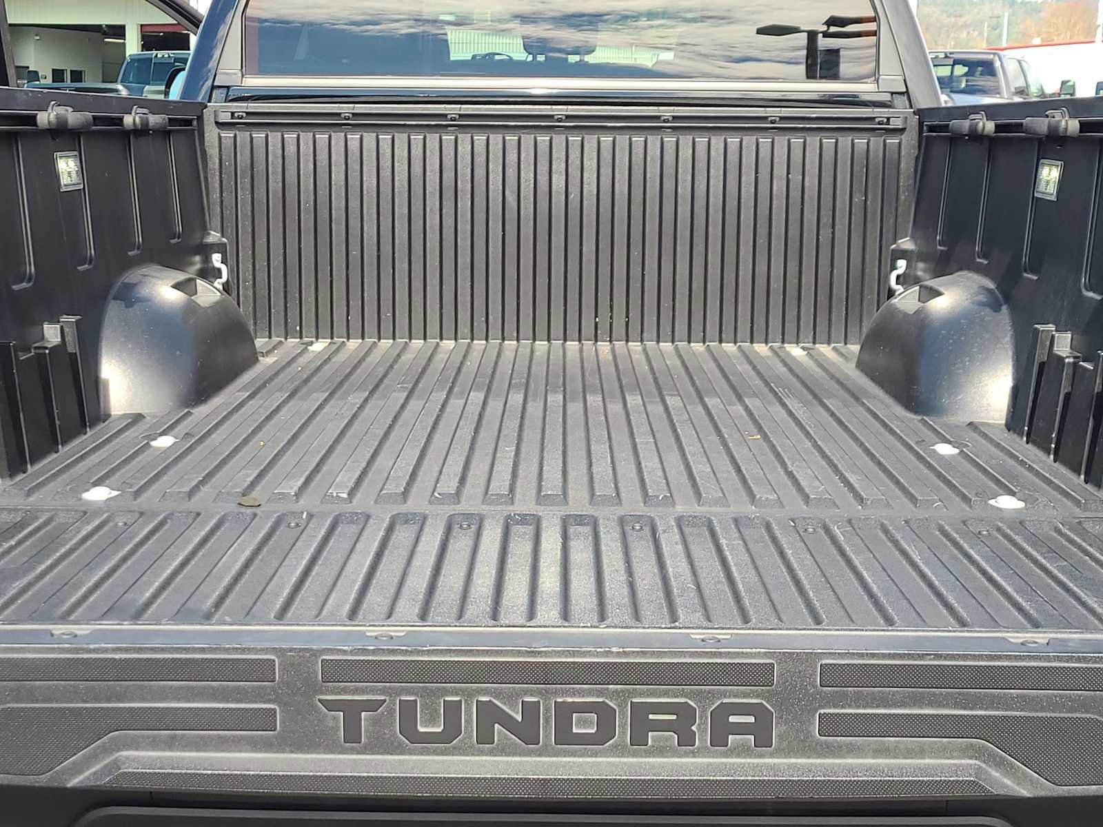 Used 2024 Toyota Tundra Platinum image 27