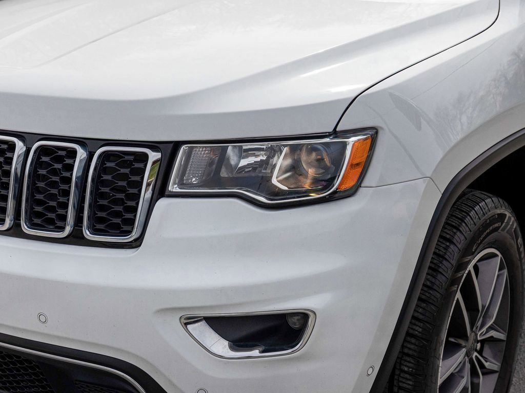 Used 2019 Jeep Grand Cherokee Limited AWD/4WD image 36