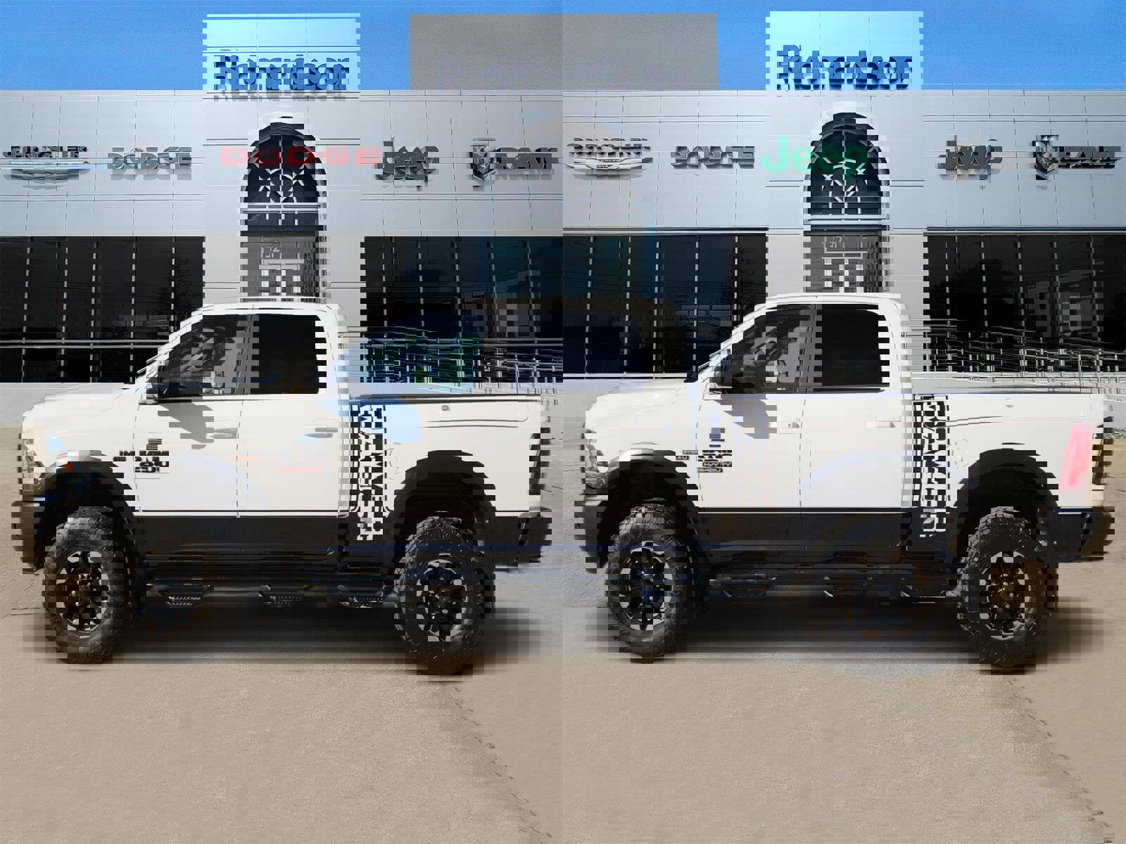 Used 2018 RAM 2500 Power Wagon w/ Comfort Group image 3