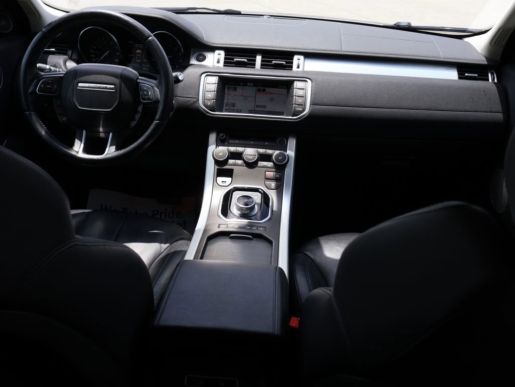 Used 2015 Land Rover Range Rover Evoque Pure Premium AWD/4WD image 14