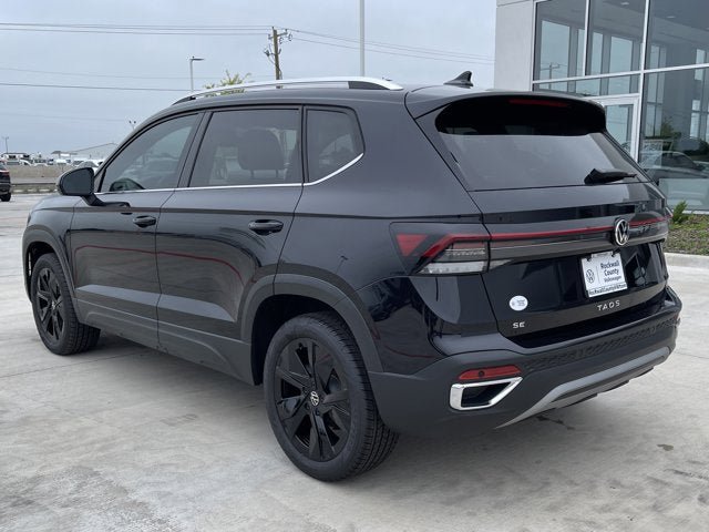 New 2025 Volkswagen Taos SE FWD image 6