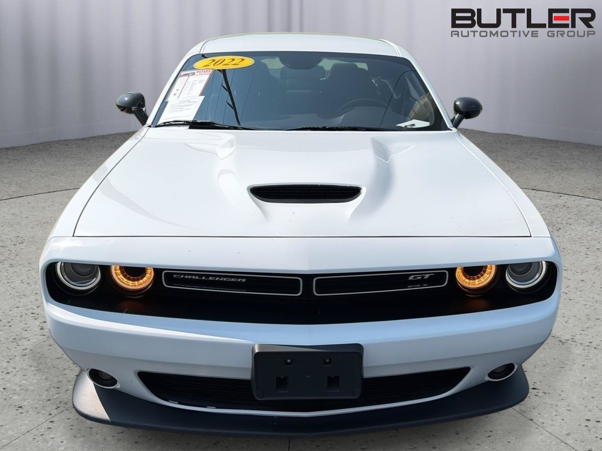 Used 2022 Dodge Challenger GT RWD image 9