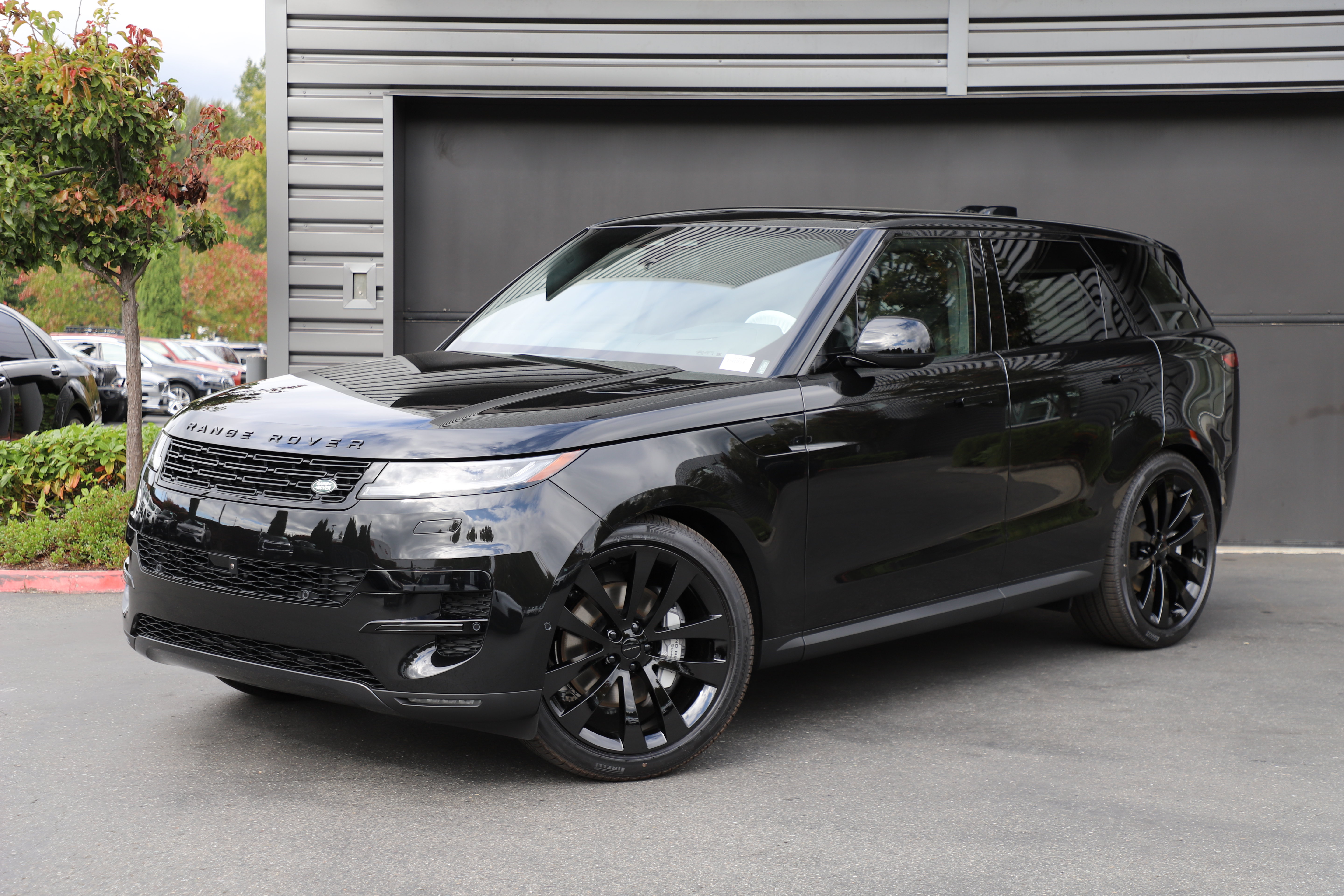 New 2026 Land Rover Range Rover Sport SE