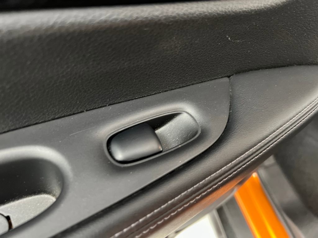 Used 2017 Nissan Rogue SL image 17