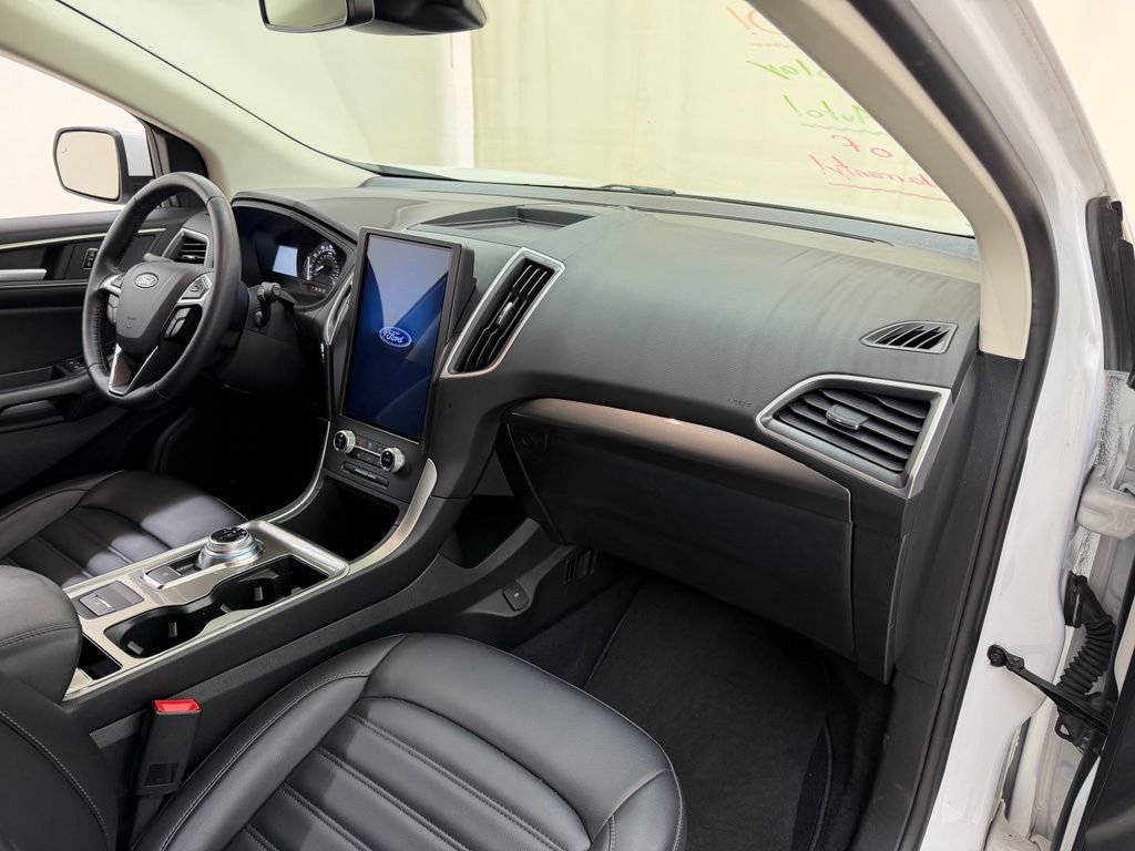 Used 2024 Ford Edge SEL w/ Convenience Package AWD/4WD image 12