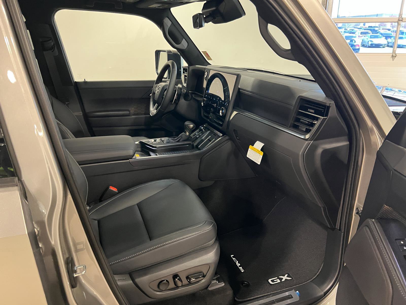 Used 2026 Lexus GX 550 w/ Accessory Package (2T) image 41