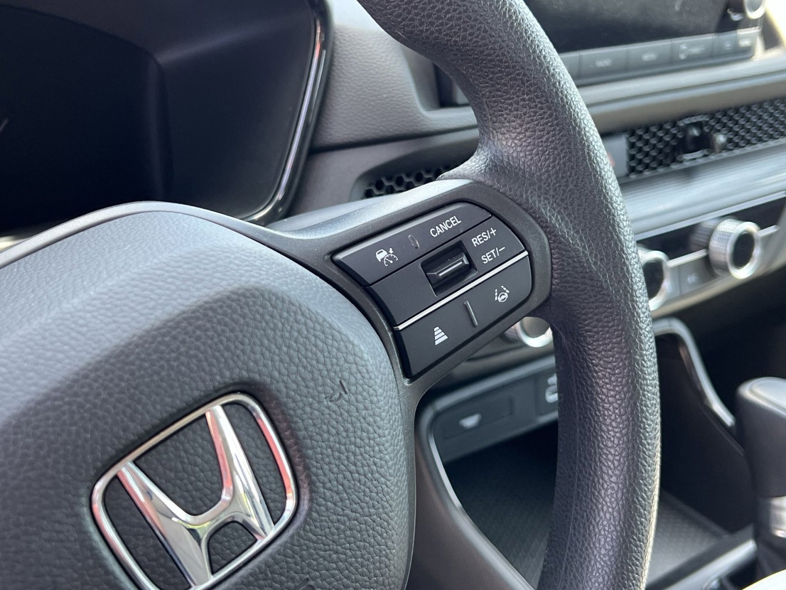 Used 2023 Honda CR-V LX image 33