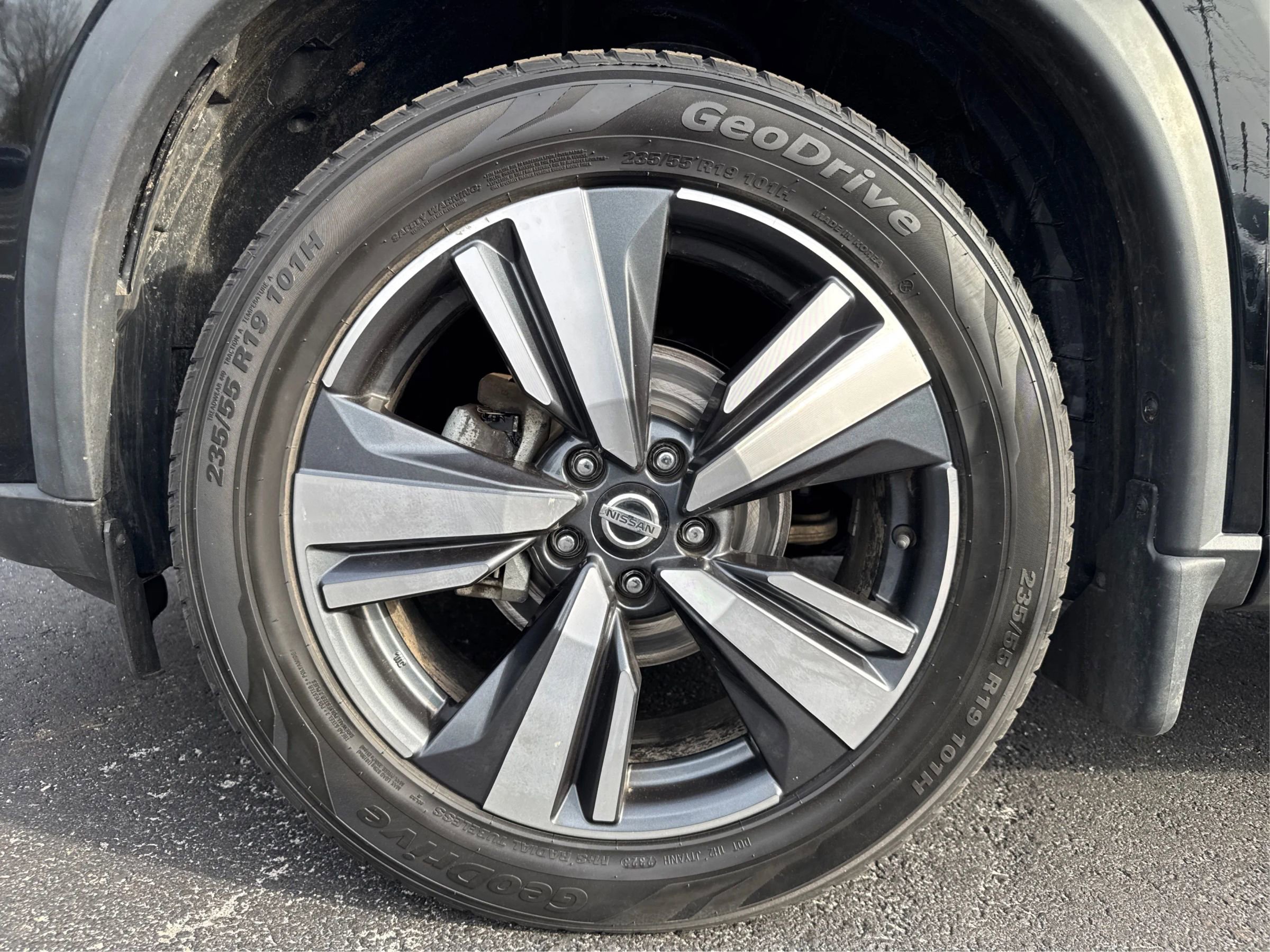 Used 2021 Nissan Rogue SL w/ Premium Package AWD/4WD image 16