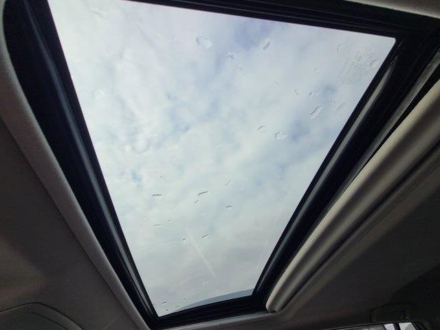 Used 2018 Toyota RAV4 Limited image 26