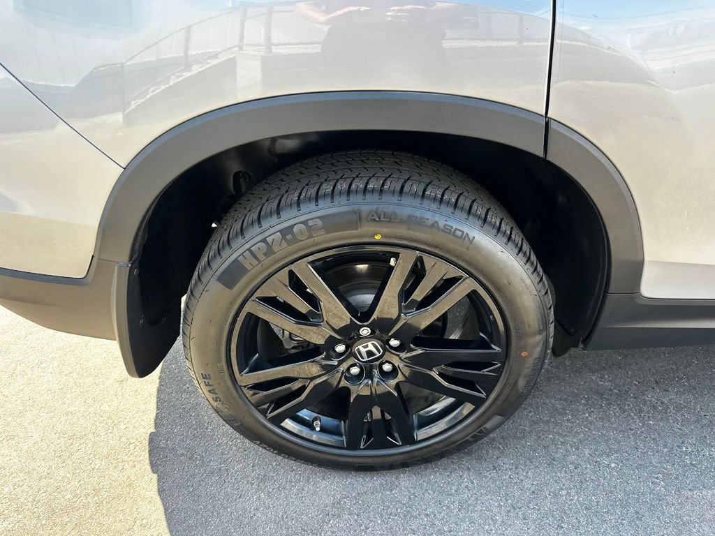 Used 2019 Honda Passport Sport image 12