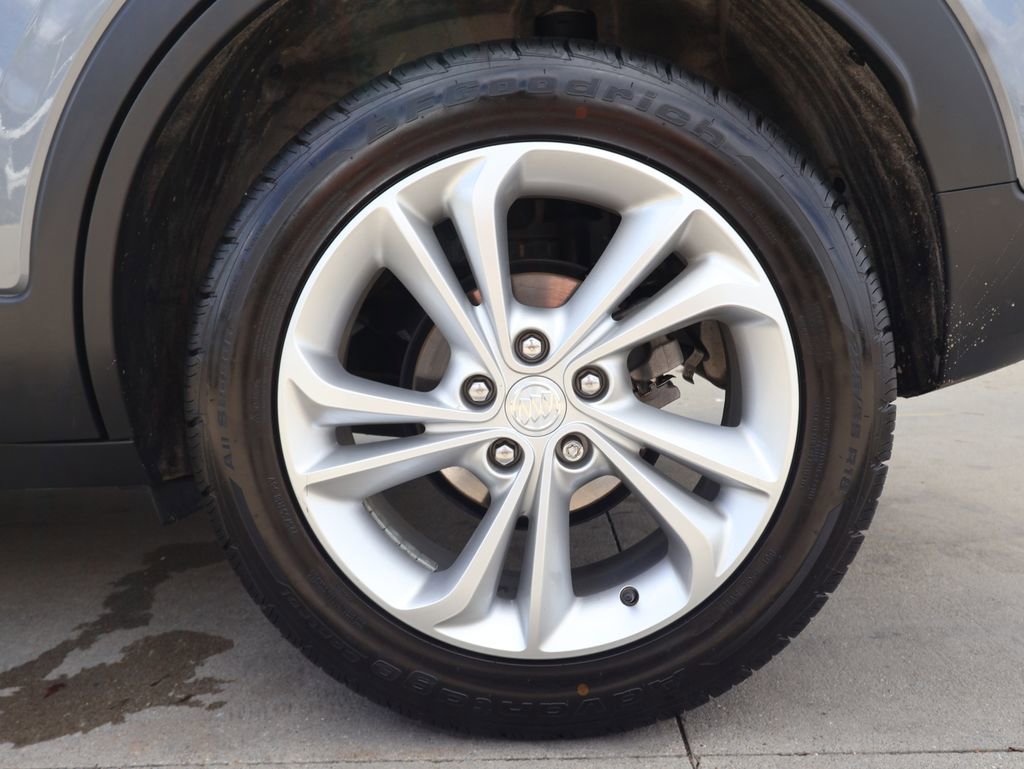 Used 2021 Buick Encore GX Preferred w/ Cold Weather Comfort Package image 35