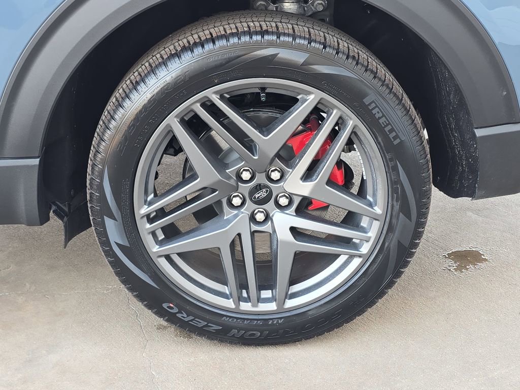 New 2026 Ford Explorer ST w/ Sun And Sound Package image 39