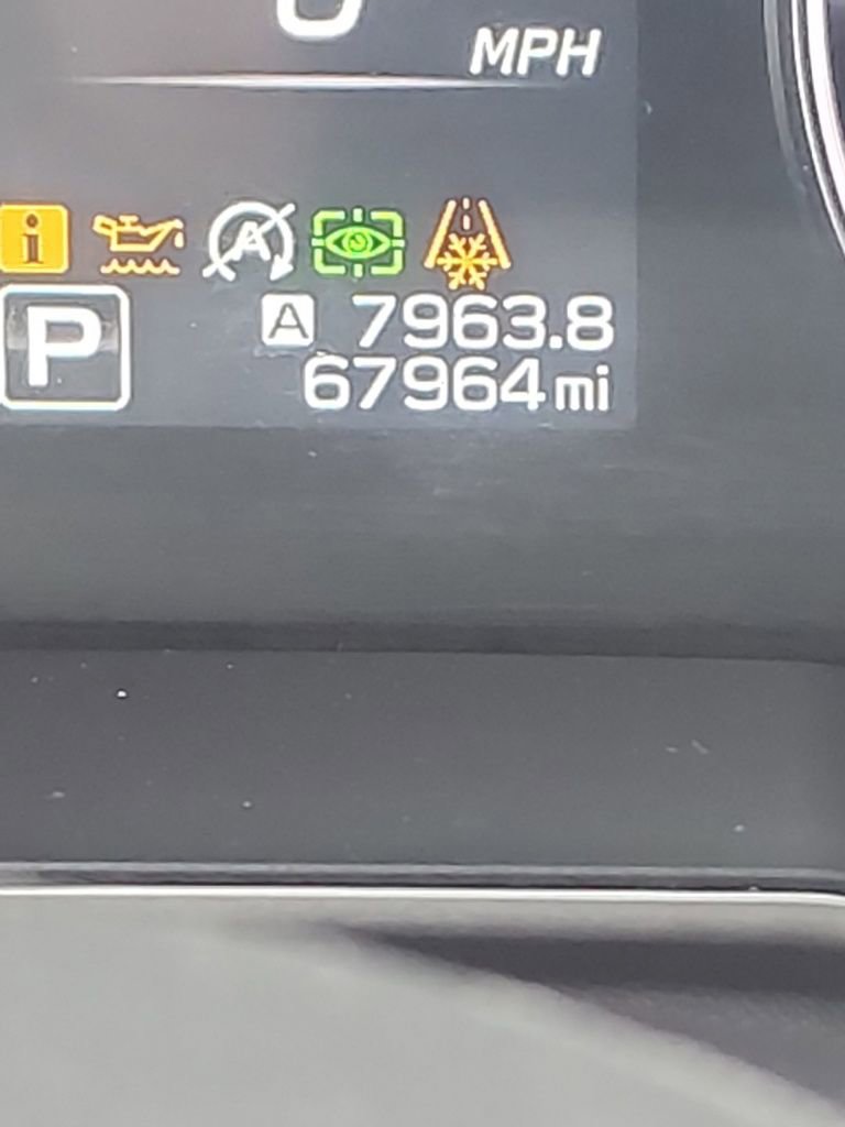 Used 2020 Subaru Outback Limited image 22