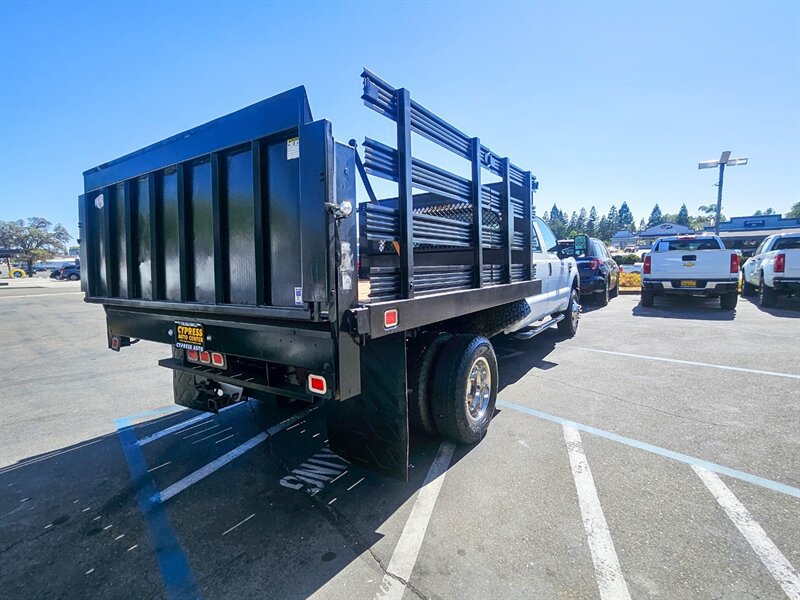 Used 2009 Ford F350 4x4 Crew Cab DRW Super Duty image 6
