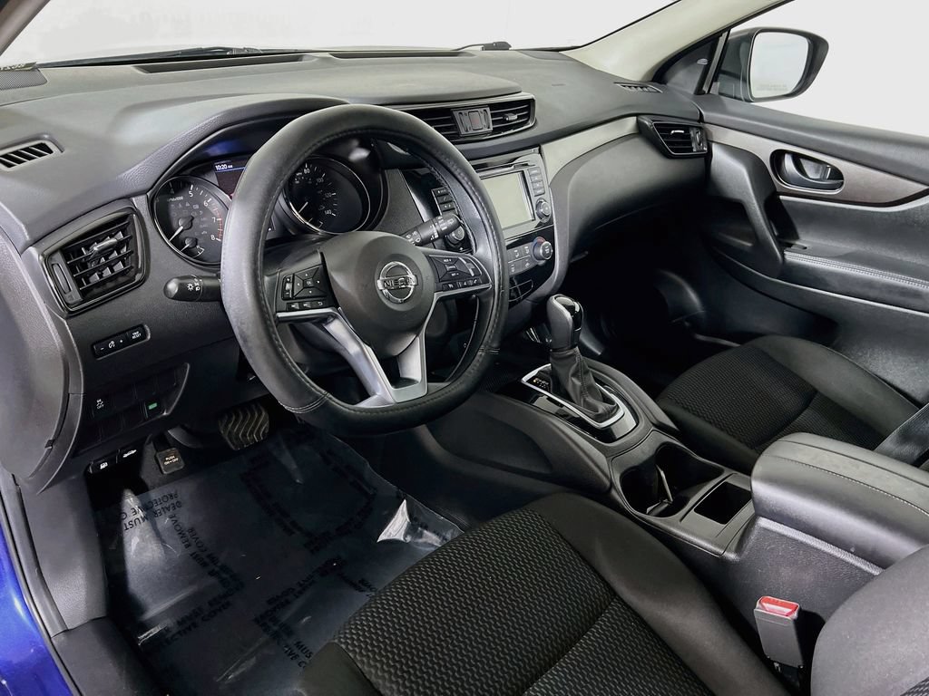 Used 2019 Nissan Rogue Sport S w/ Appearance Package FWD image 9