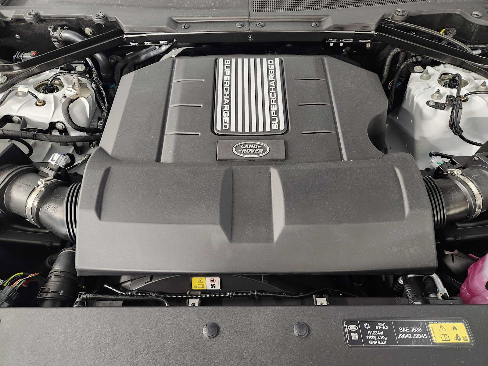 New 2026 Land Rover Defender 130 V8 AWD/4WD image 33