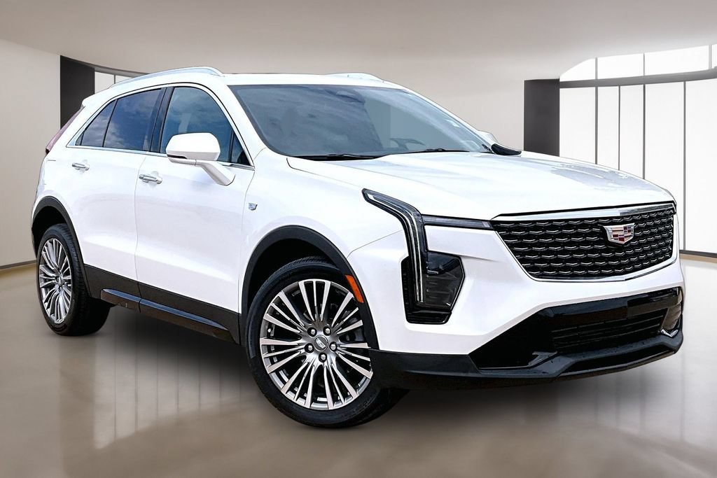 Used 2024 Cadillac XT4 Premium Luxury FWD image 11