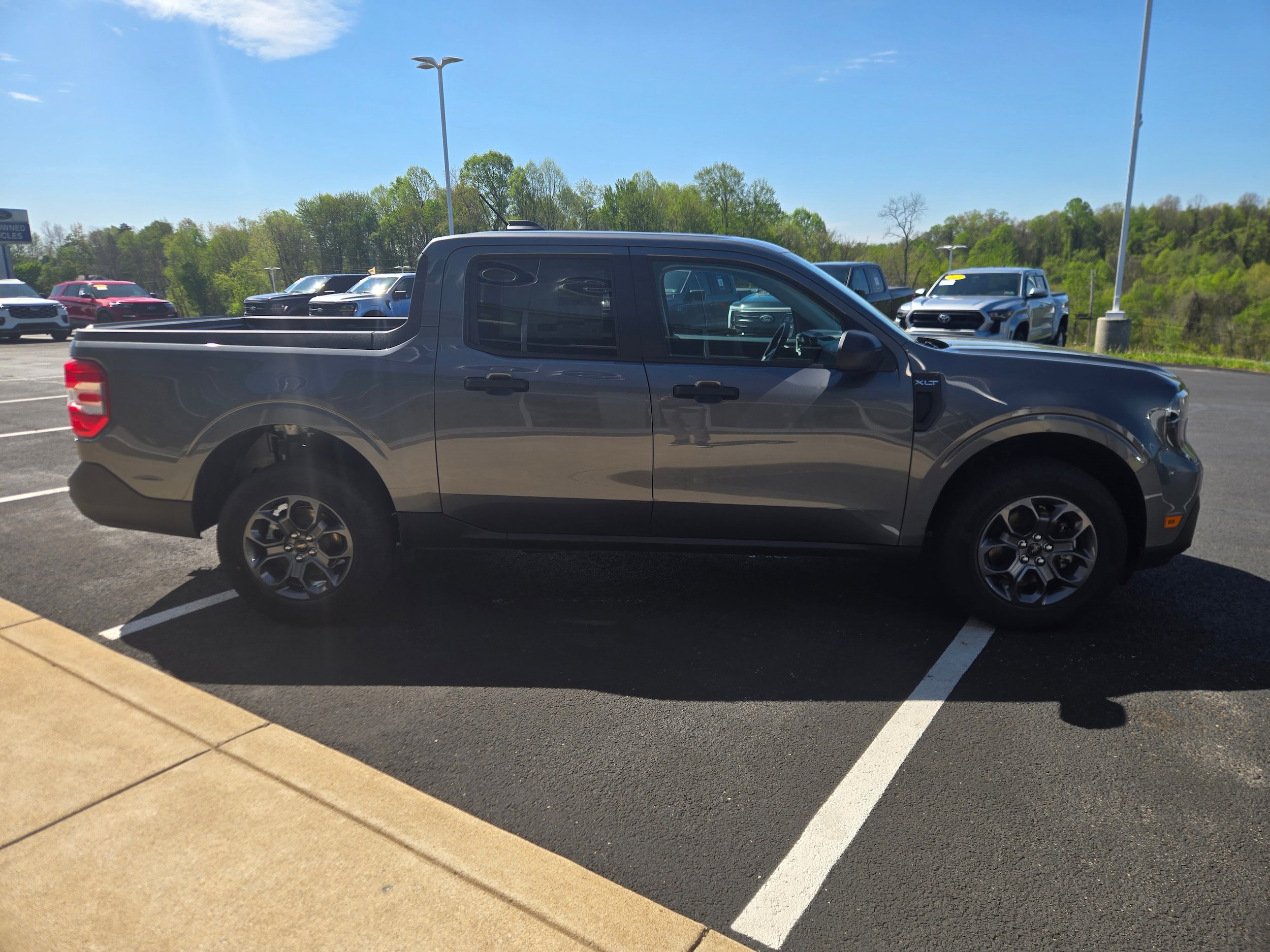 New 2026 Ford Maverick XLT AWD/4WD image 4