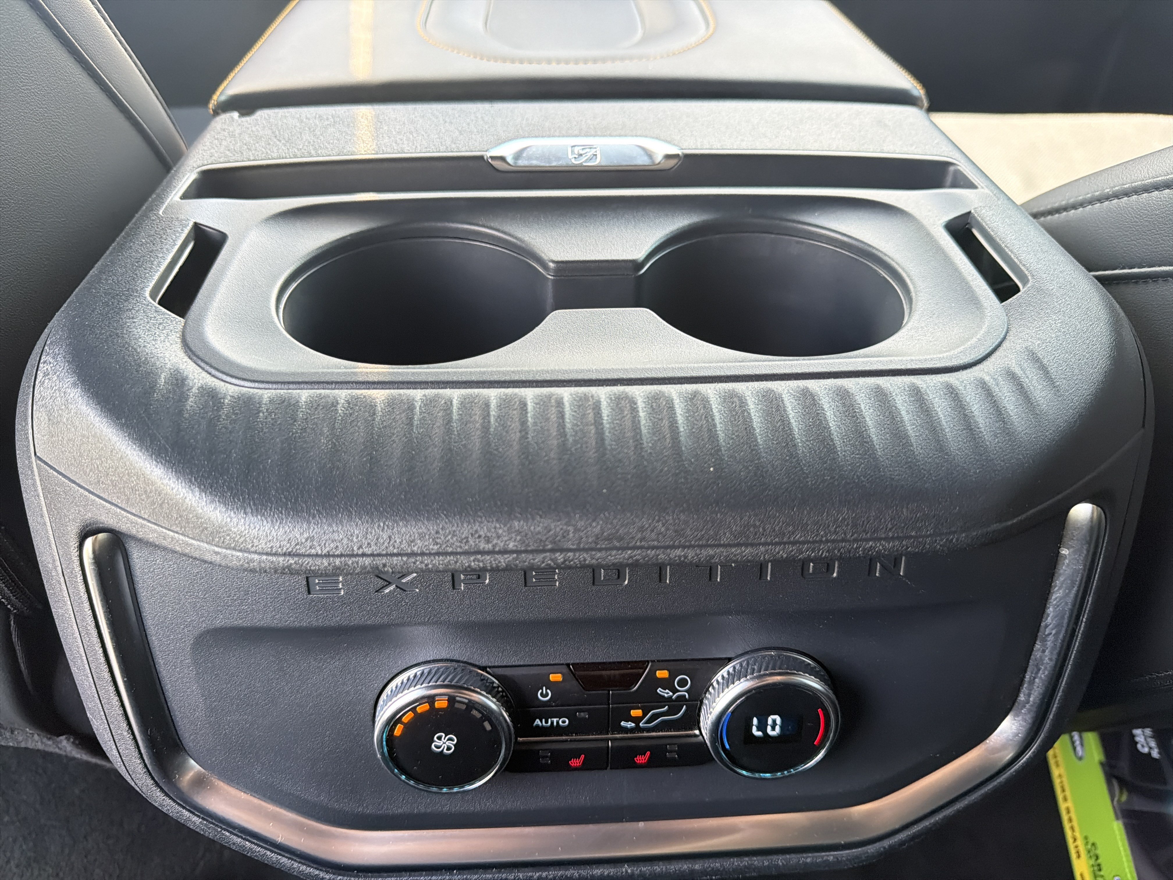 Used 2025 Ford Expedition Tremor AWD/4WD image 46