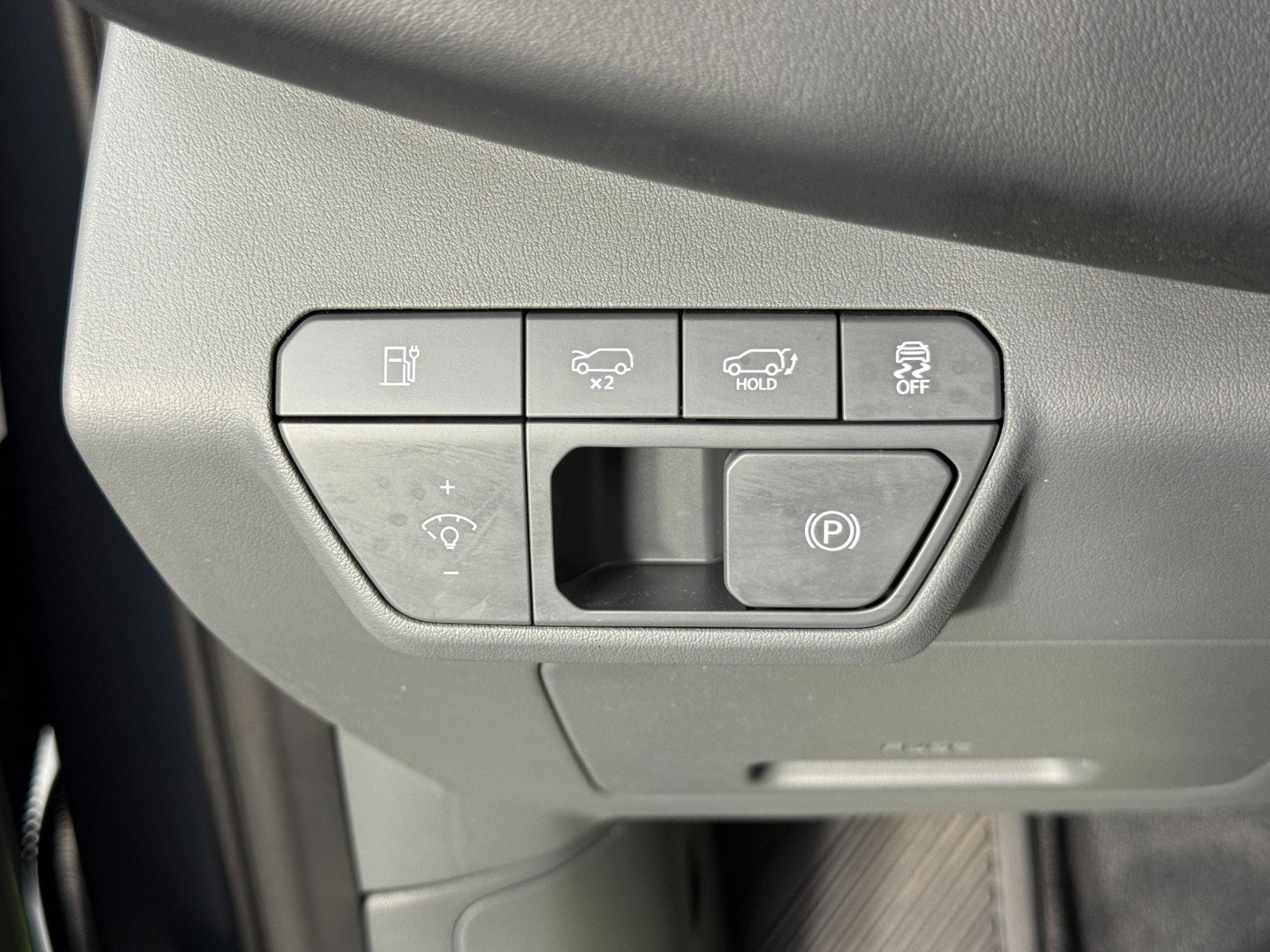 Used 2024 Kia EV9 Land image 19