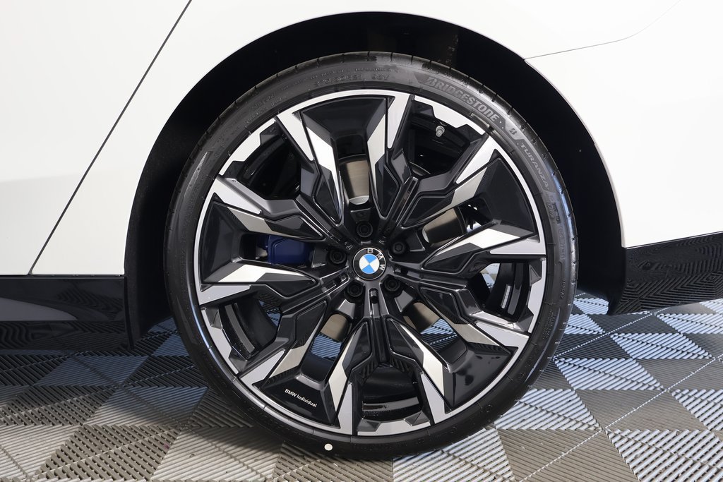 New 2027 BMW 530i w/ M Sport Package RWD image 10
