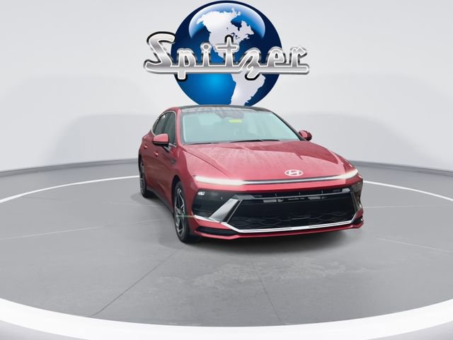 Used 2024 Hyundai Sonata SEL w/ Convenience Package image 3