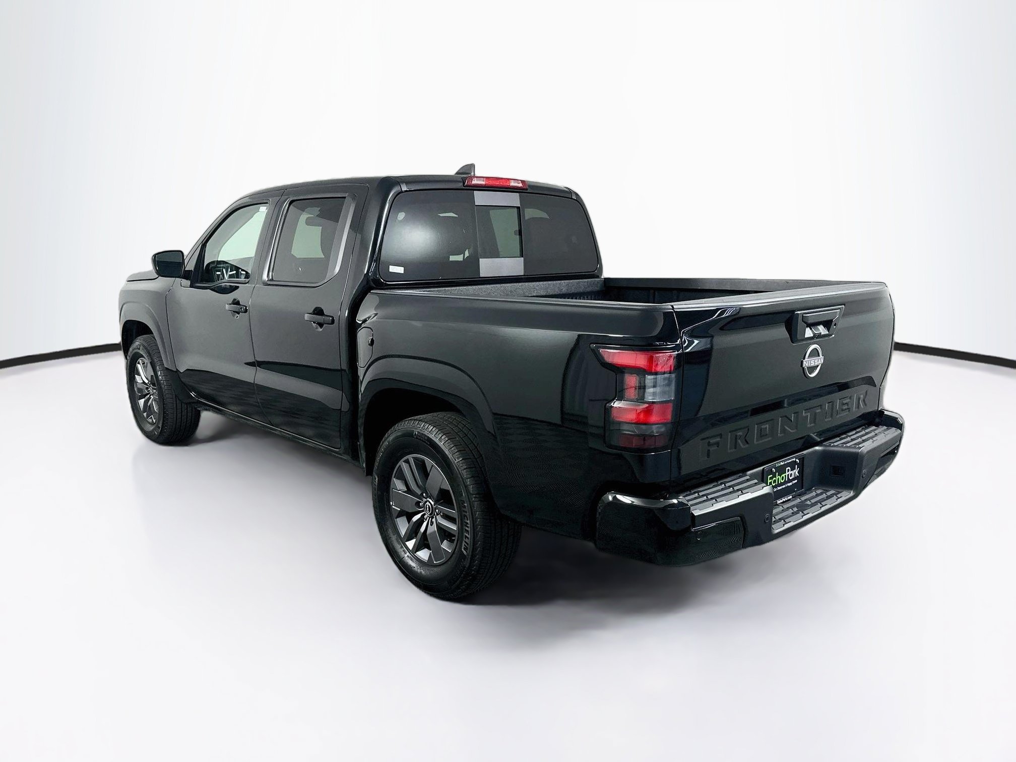Used 2026 Nissan Frontier SV RWD image 5