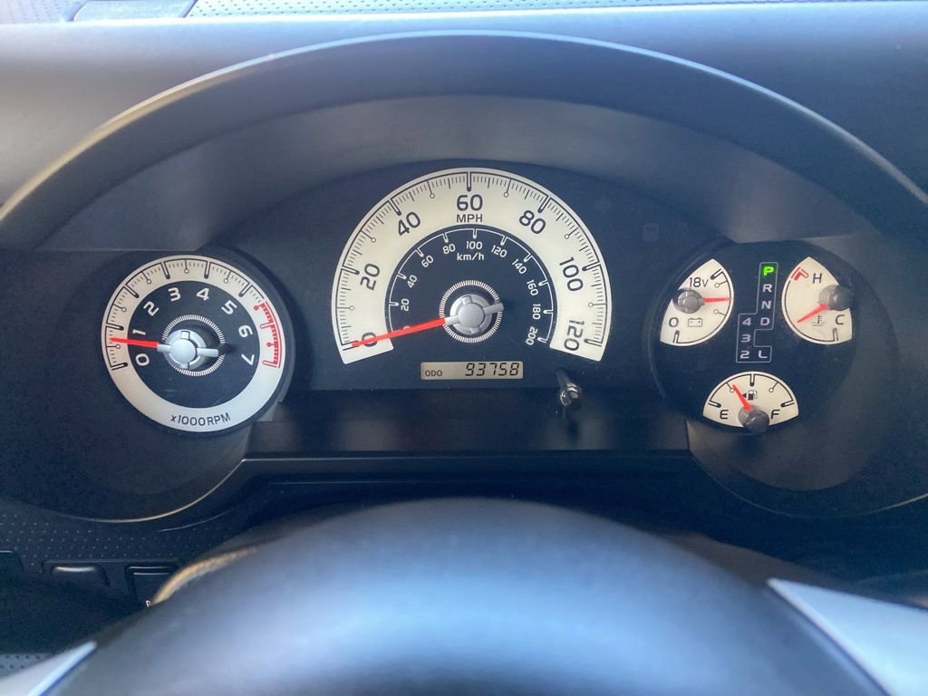 Used 2012 Toyota FJ Cruiser 4WD w/ Upgrade Pkg image 23