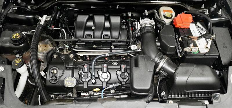Used 2015 Ford Taurus Limited image 36