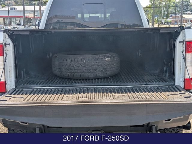 Used 2017 Ford F250 Lariat w/ Lariat Ultimate Package AWD/4WD image 10