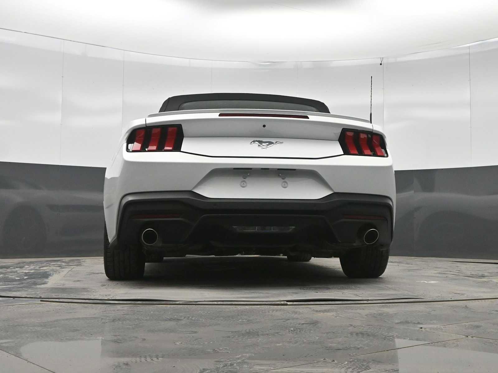 Used 2024 Ford Mustang Premium image 38
