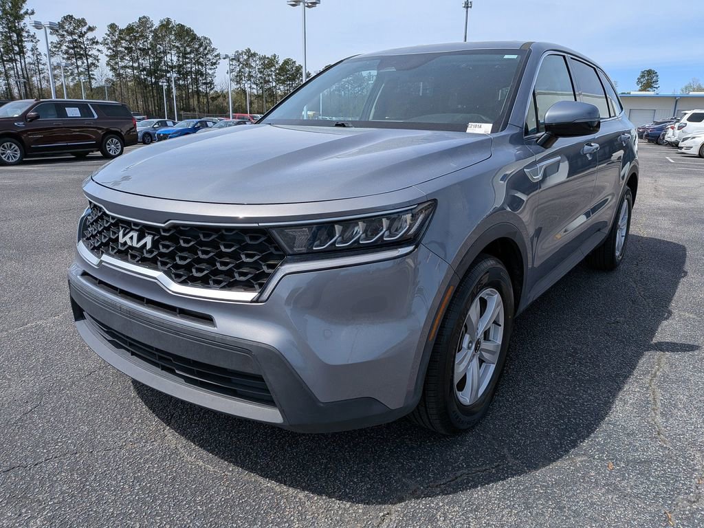 Used 2022 Kia Sorento LX FWD image 11