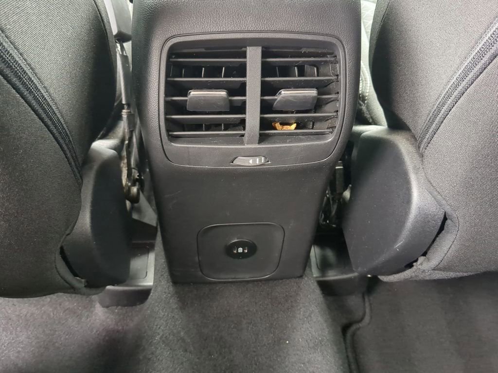 Used 2024 Ford Escape Active image 30