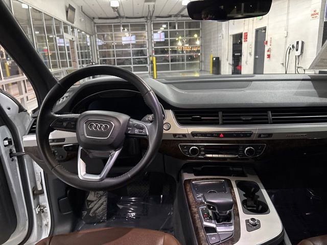 Used 2019 Audi Q7 2.0T Premium Plus image 23