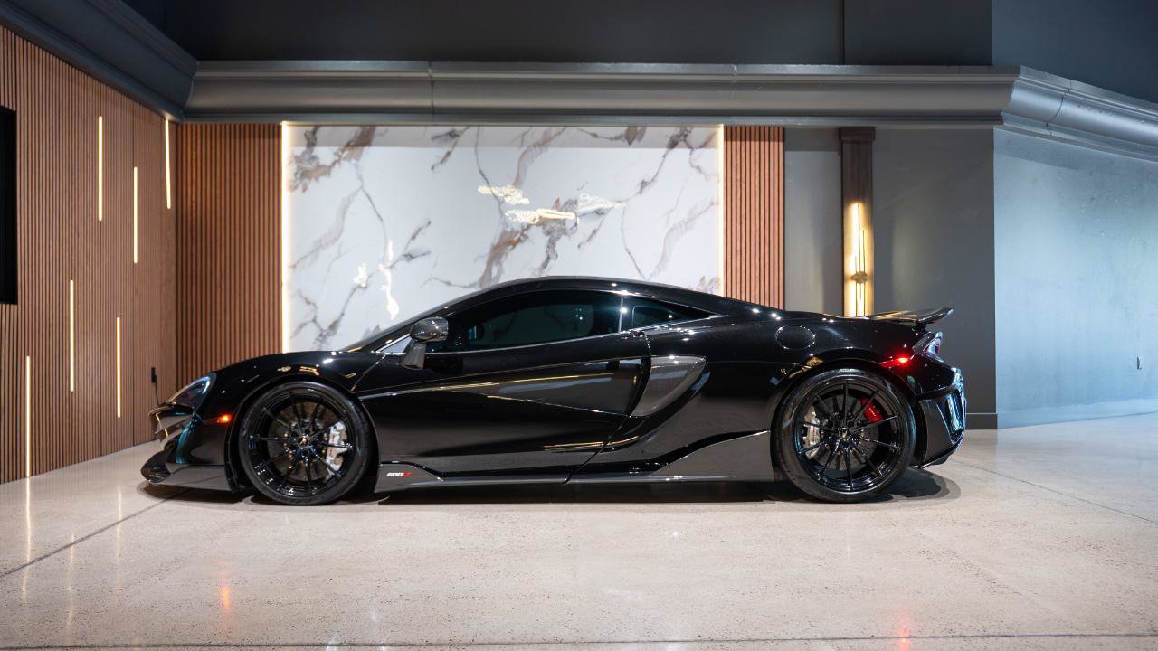 Used 2019 McLaren 600LT RWD image 9