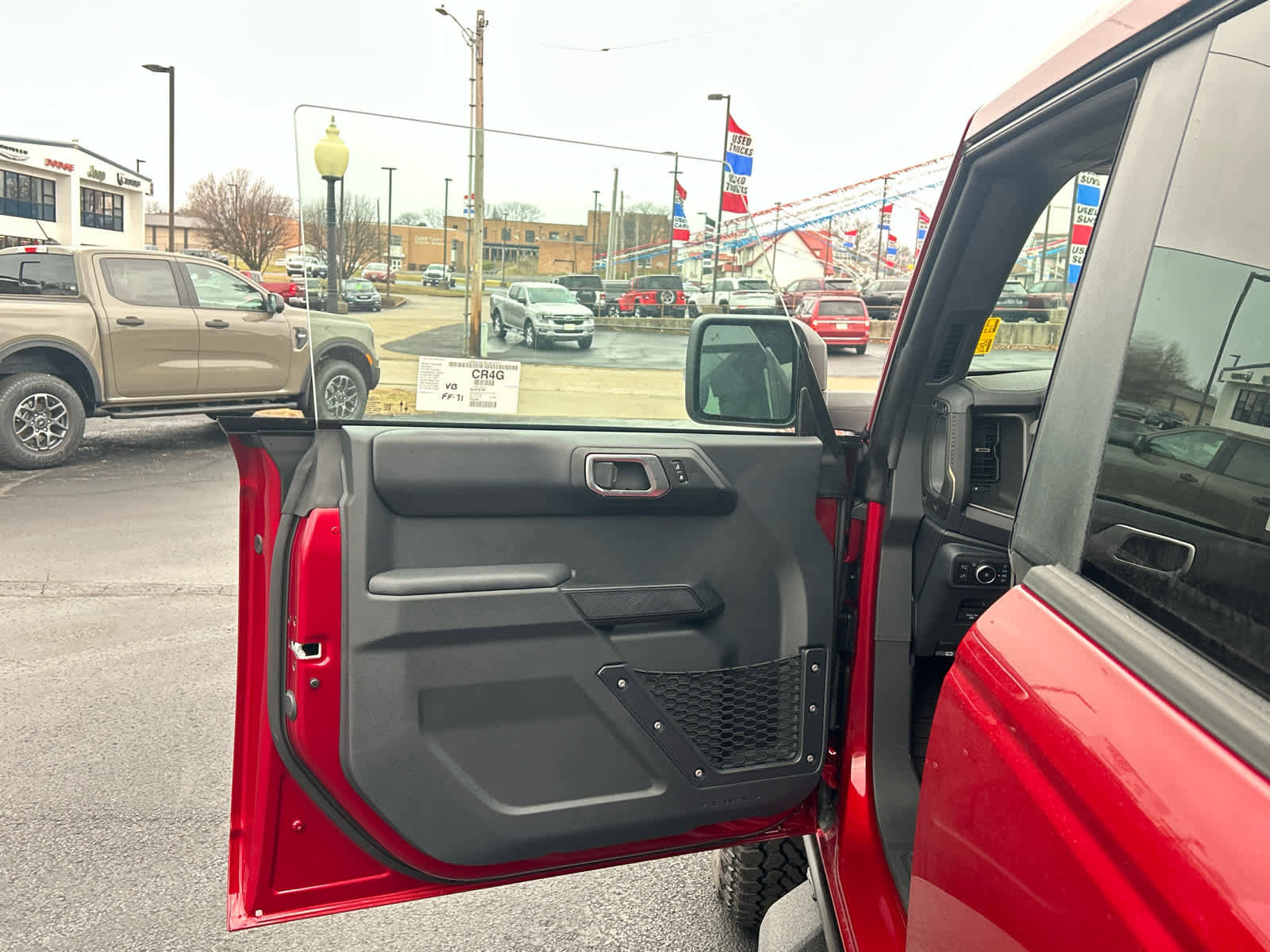 New 2025 Ford Bronco Badlands image 19