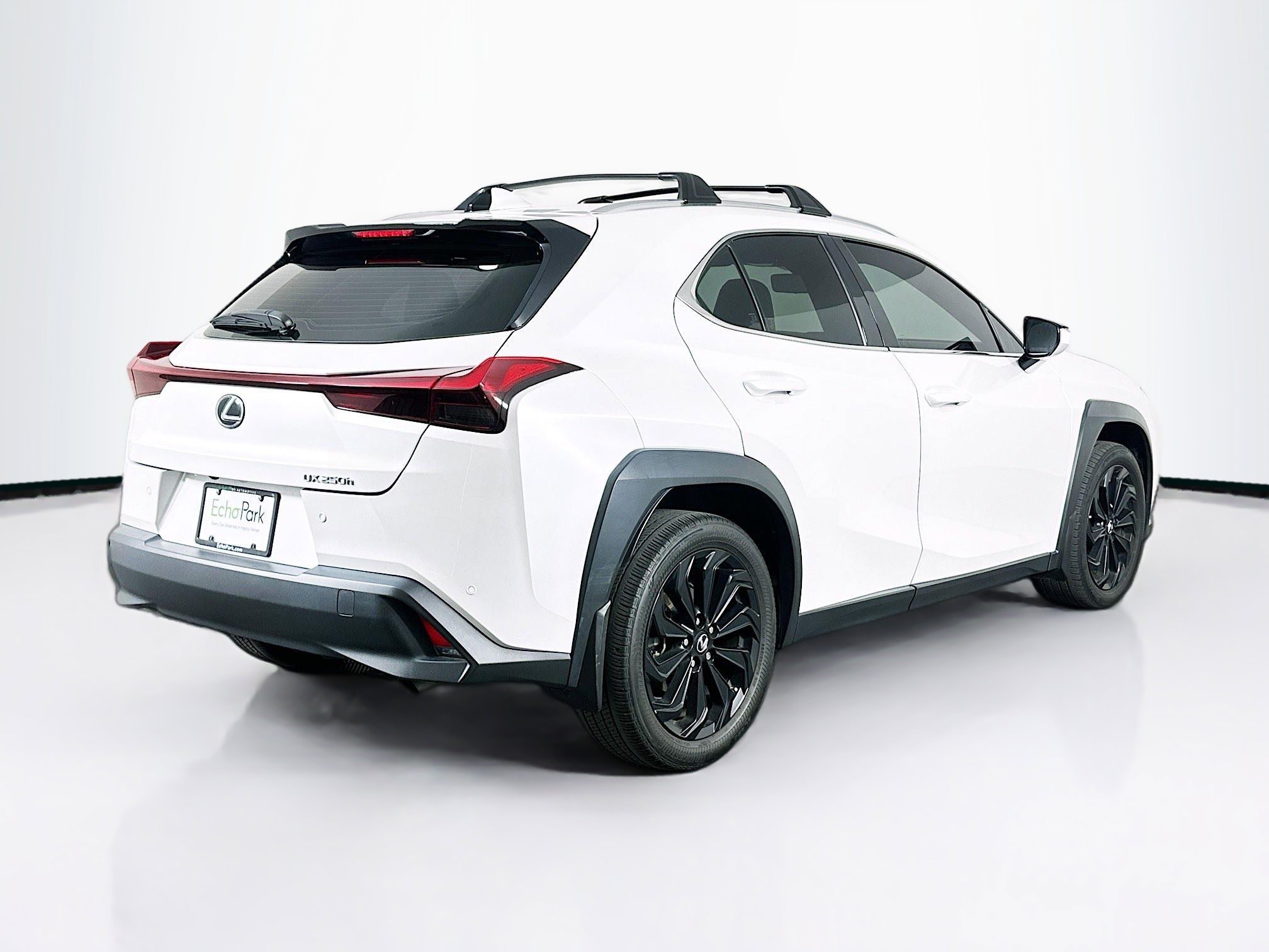 Used 2023 Lexus UX 250h FWD image 9