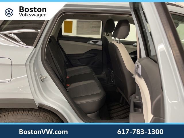 New 2026 Volkswagen Taos SE AWD/4WD image 15