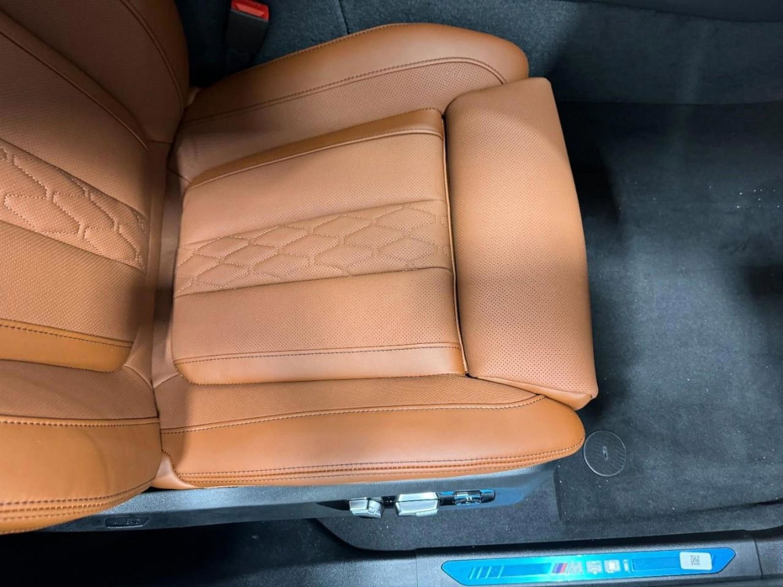 New 2026 BMW X6 M60i image 19