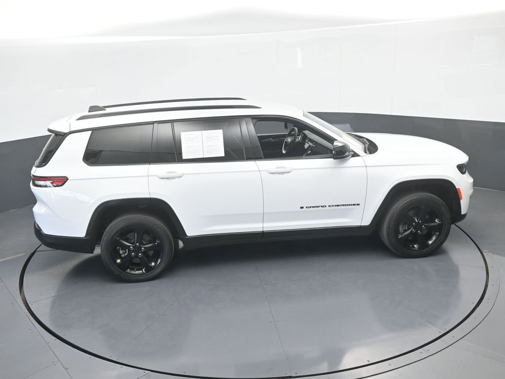Used 2023 Jeep Grand Cherokee L Laredo RWD image 56