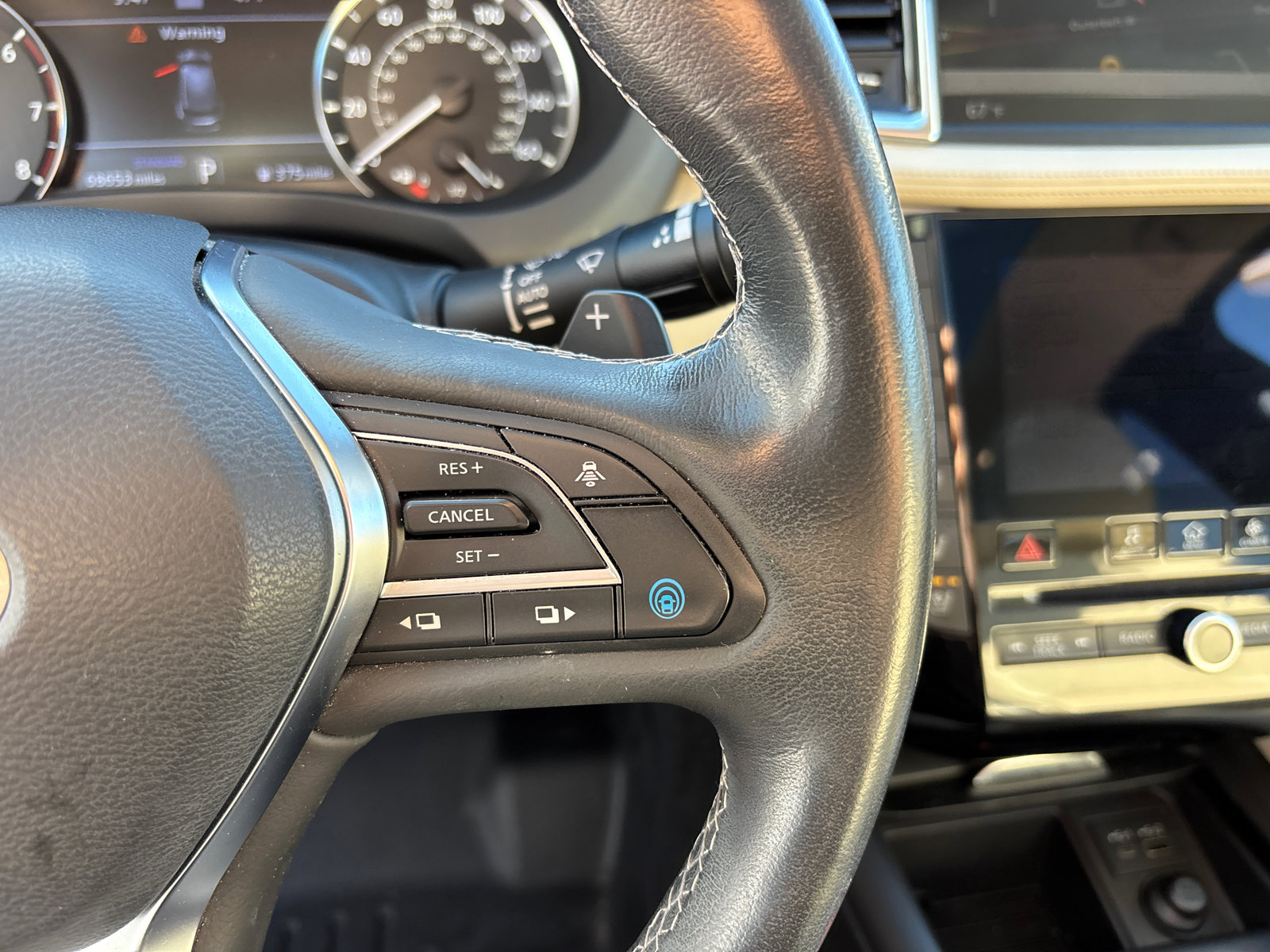 Used 2021 INFINITI QX50 Sensory w/ Accent Package image 18