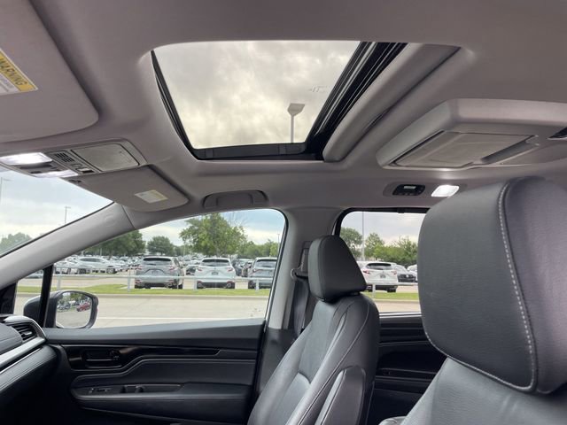Used 2023 Honda Odyssey Touring image 24