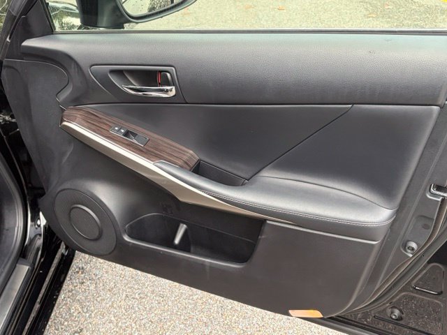 Used 2016 Lexus IS 300 AWD w/ Luxury Package image 33