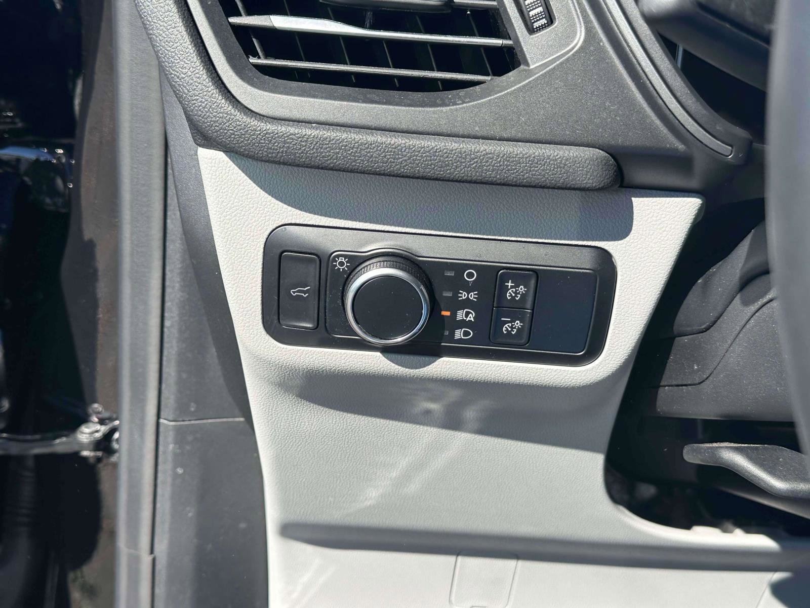 Used 2024 Ford Escape Active image 19