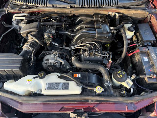 Used 2006 Ford Explorer Eddie Bauer image 25