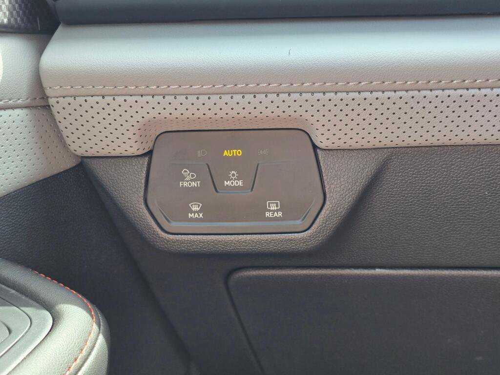 New 2026 Volkswagen Atlas Peak Edition AWD/4WD image 25